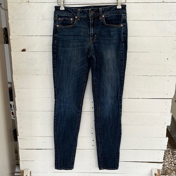 American Eagle Outfitters Hi Rise Skinny Stretch Jeans Size 6 - Picture 1 of 9